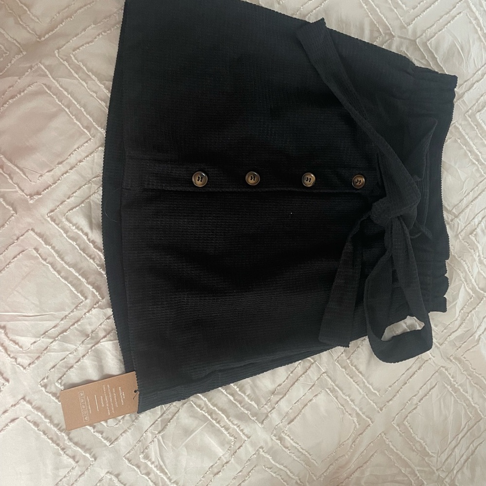 SHEIN Black Buttoned Mini Skirt